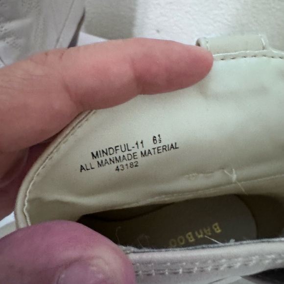 BAMBOO Cream Ankle Booties with Western Flair - Picture 4 of 6